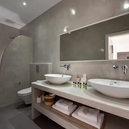 Aerenia Luxury Aparthotel