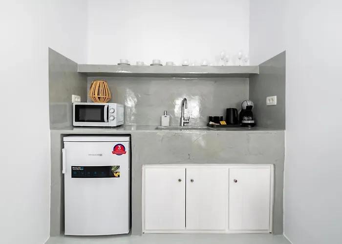 アパートホテル Aerenia Luxury カルテラドス