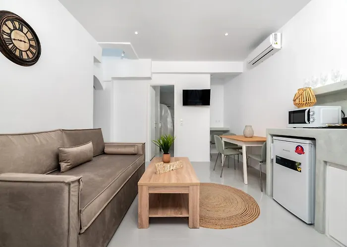 Aerenia Luxury アパートホテル カルテラドス