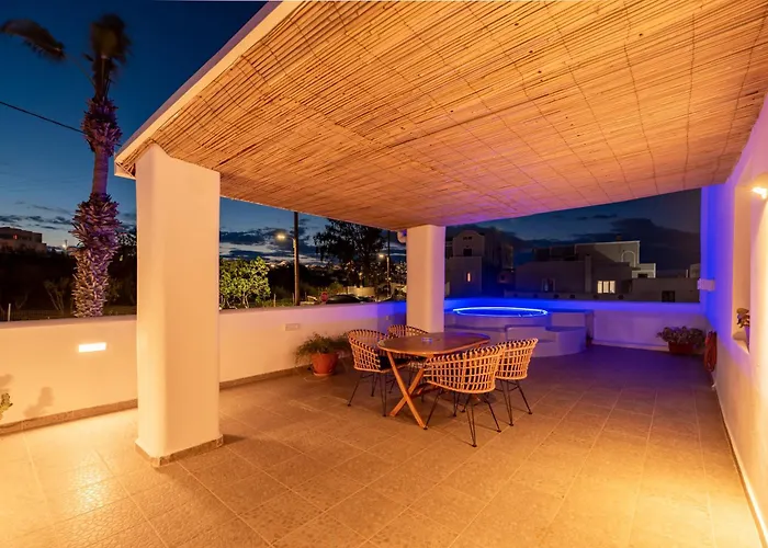 アパートホテル Aerenia Luxury 4*