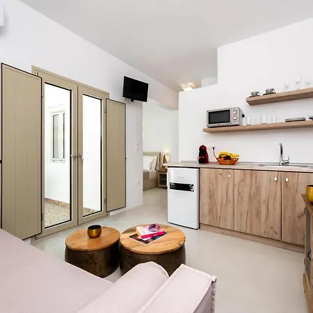 Aerenia Luxury 2* Karterados (Santorini)