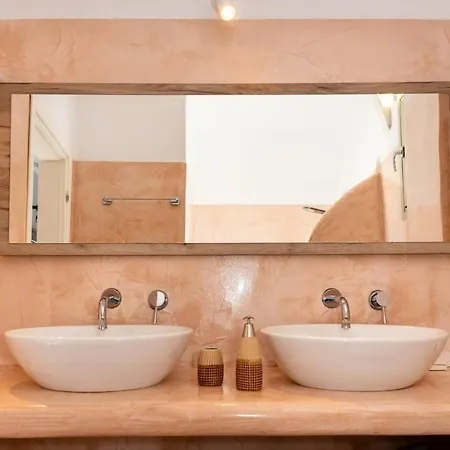 شقة فندقية Aerenia Luxury 4*