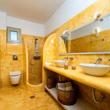 Aerenia Luxury شقة فندقية