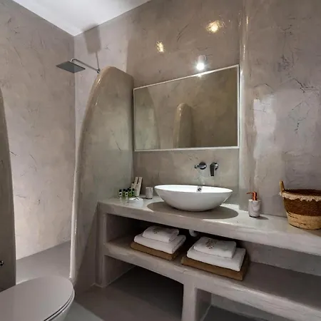 Aerenia Luxury كارتيرادوس