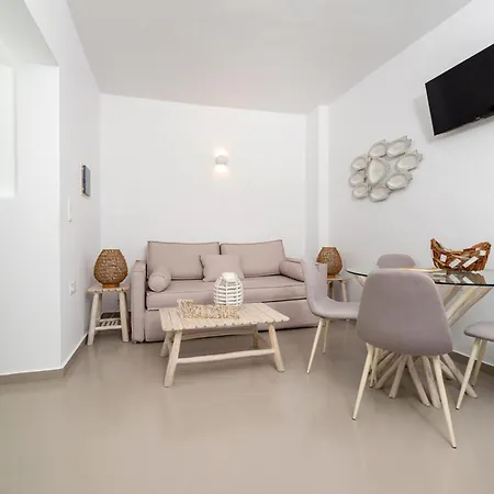 Aerenia Luxury شقة فندقية