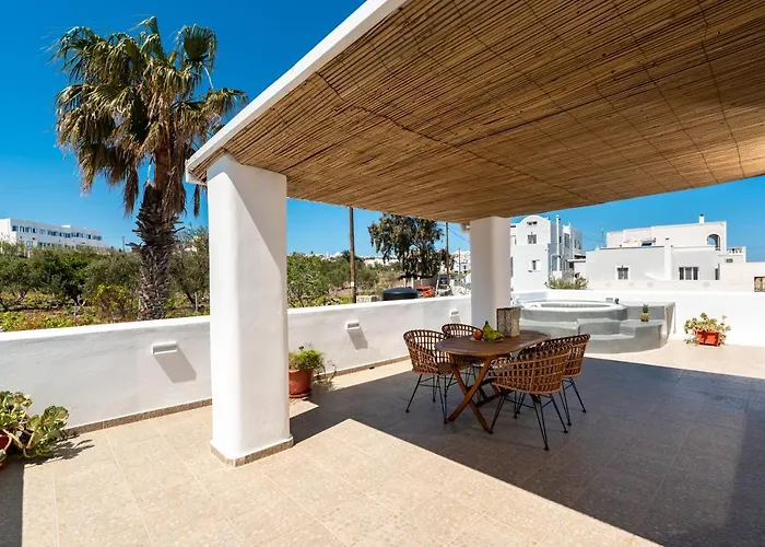 Aerenia Luxury Lägenhetshotell Karterados (Santorini)