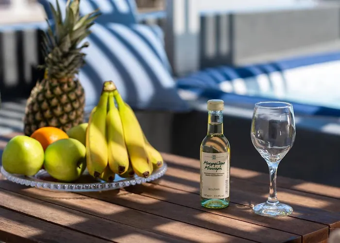 Aerenia Luxury Karterados (Santorini)