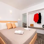 Aerenia Luxury 4* Karterádosz