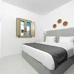 Aerenia Luxury Apartmanhotel
