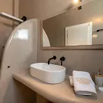 Aerenia Luxury Karterádosz